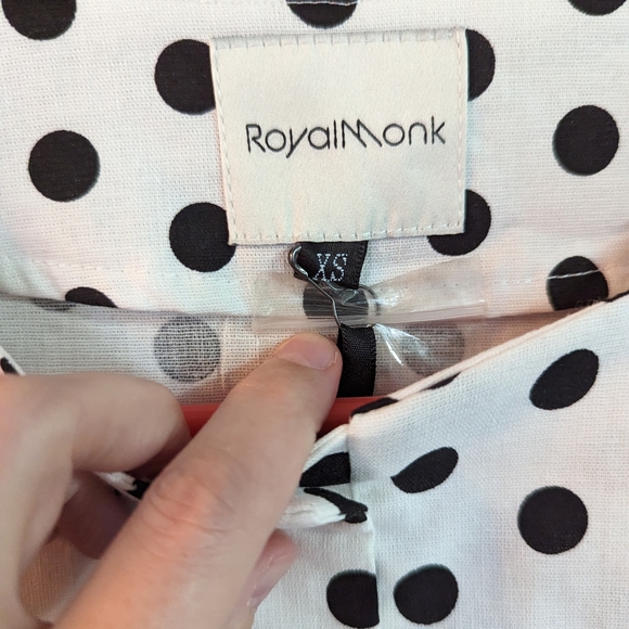 Royal Monk peplum blouse - Picture 2 of 6